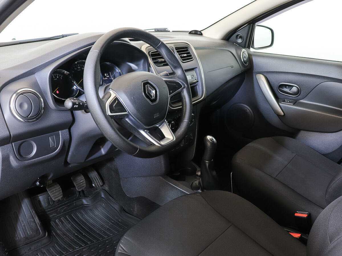 Renault Logan с пробегом — 2020 год. Фото: #11