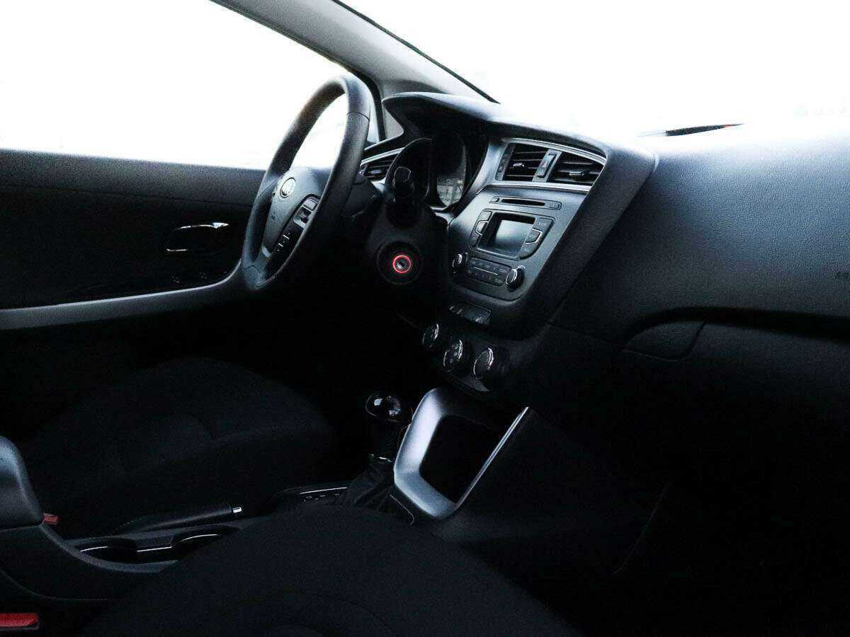 Kia Ceed с пробегом — 2018 год. Фото: #6