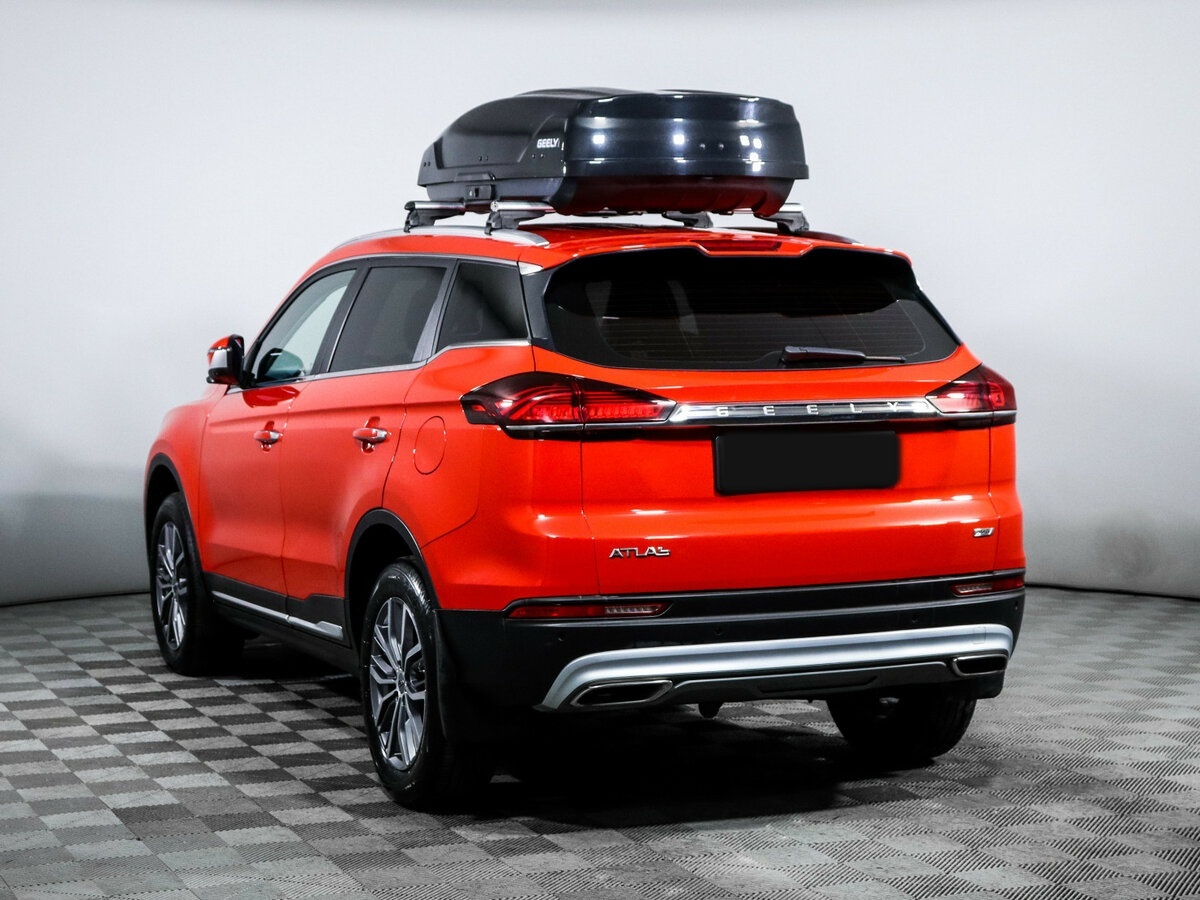 Geely Atlas Pro с пробегом — 2022 год. Фото: #3