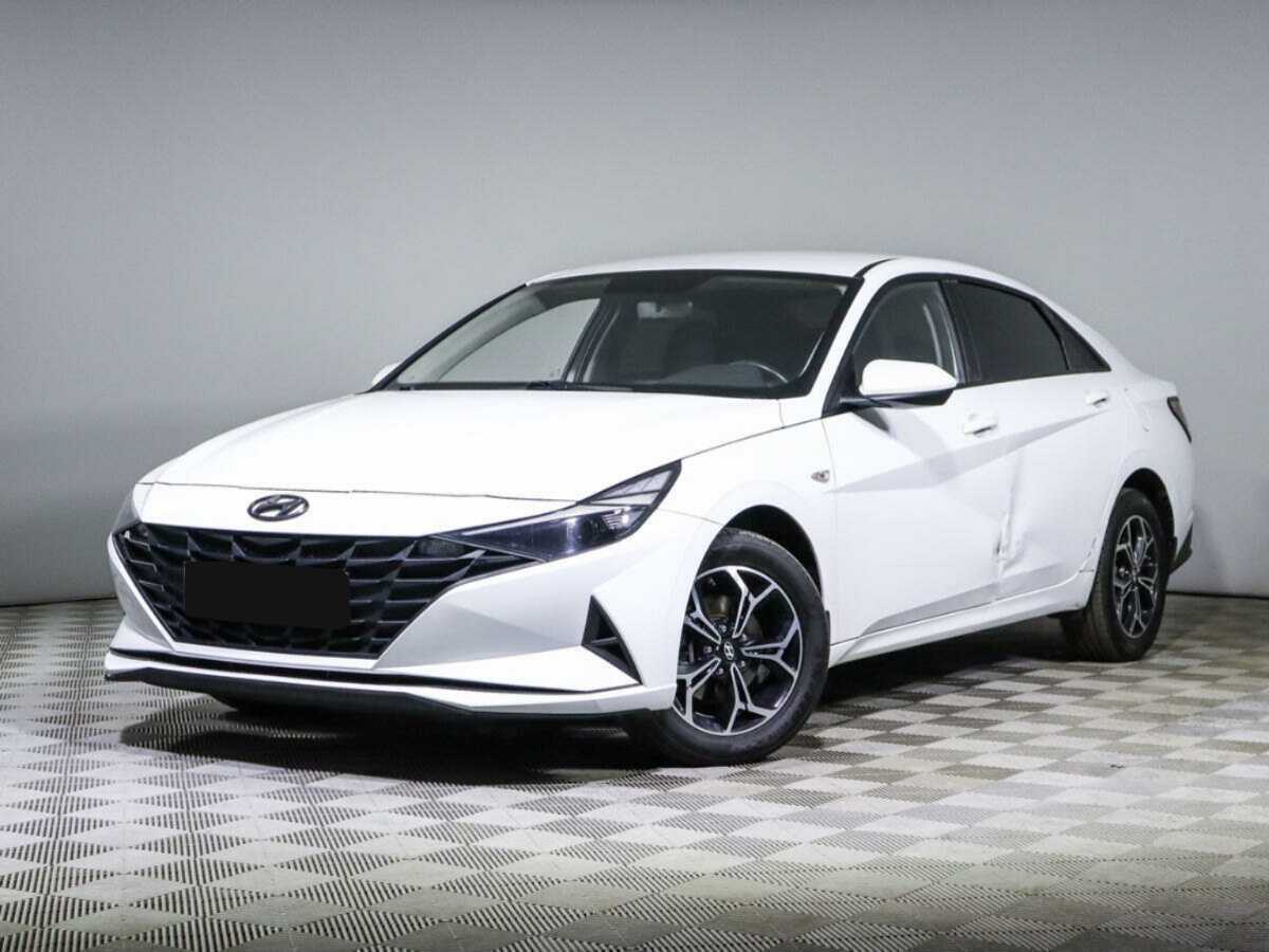 Hyundai Elantra с пробегом — 2021 год. Фото: #0