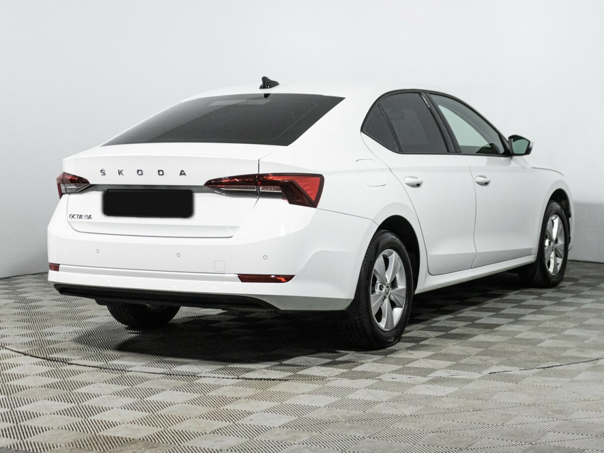 Skoda Octavia с пробегом — 2021 год. Фото: #4