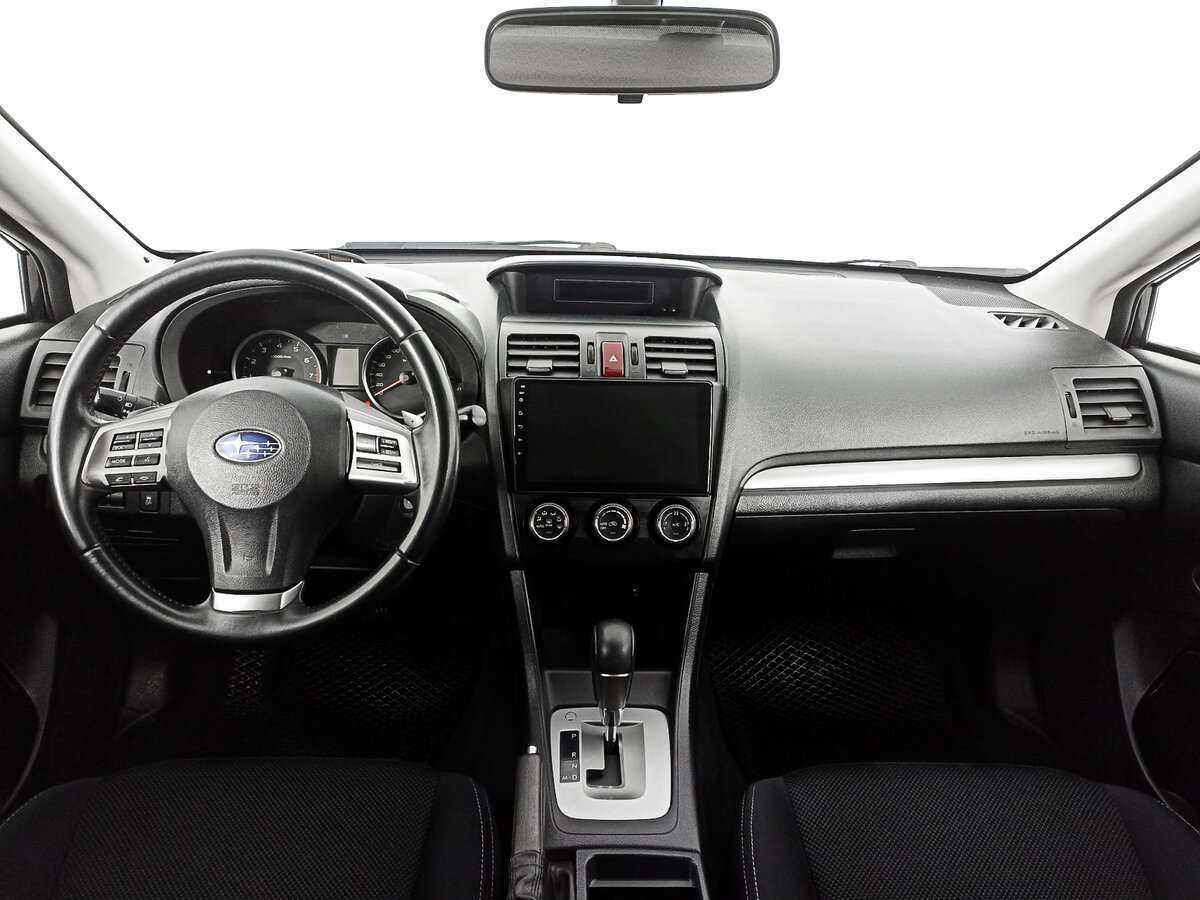 Subaru XV с пробегом — 2014 год. Фото: #11