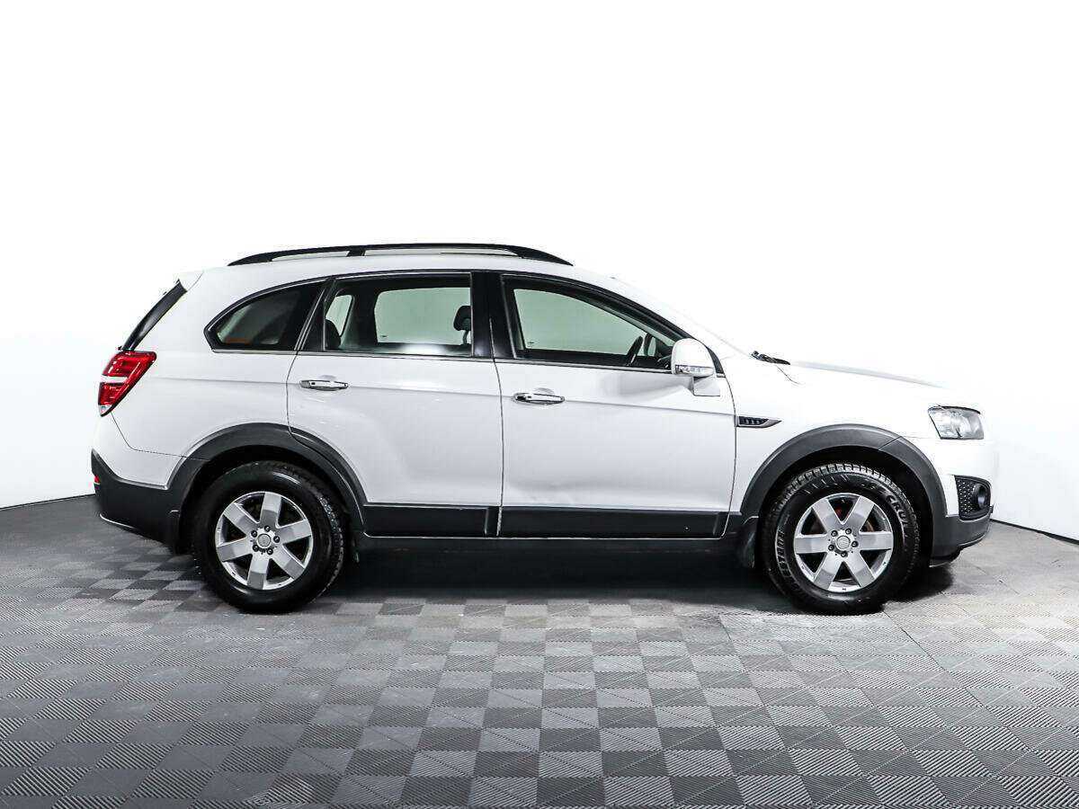 Chevrolet Captiva с пробегом — 2014 год. Фото: #3