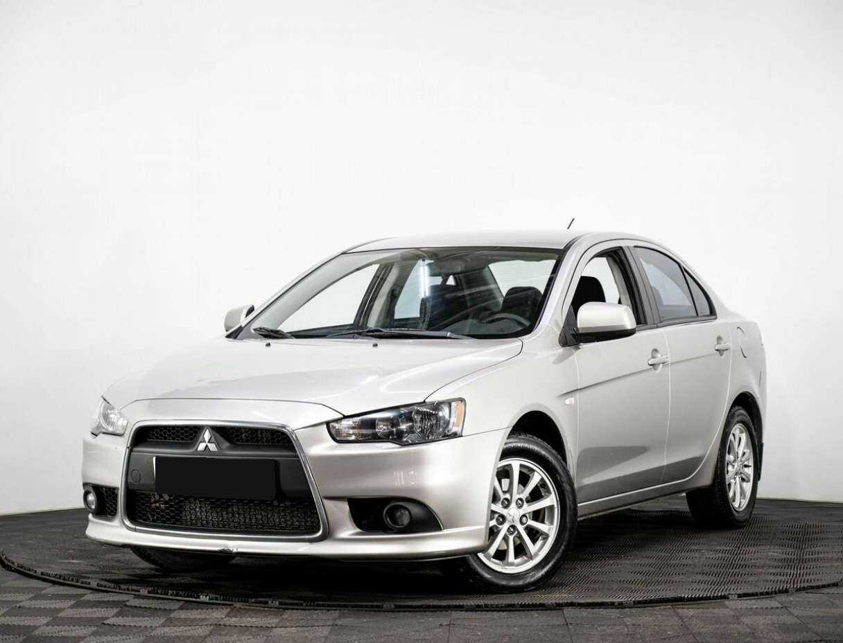 Mitsubishi Lancer с пробегом — 2012 год. Фото: #0