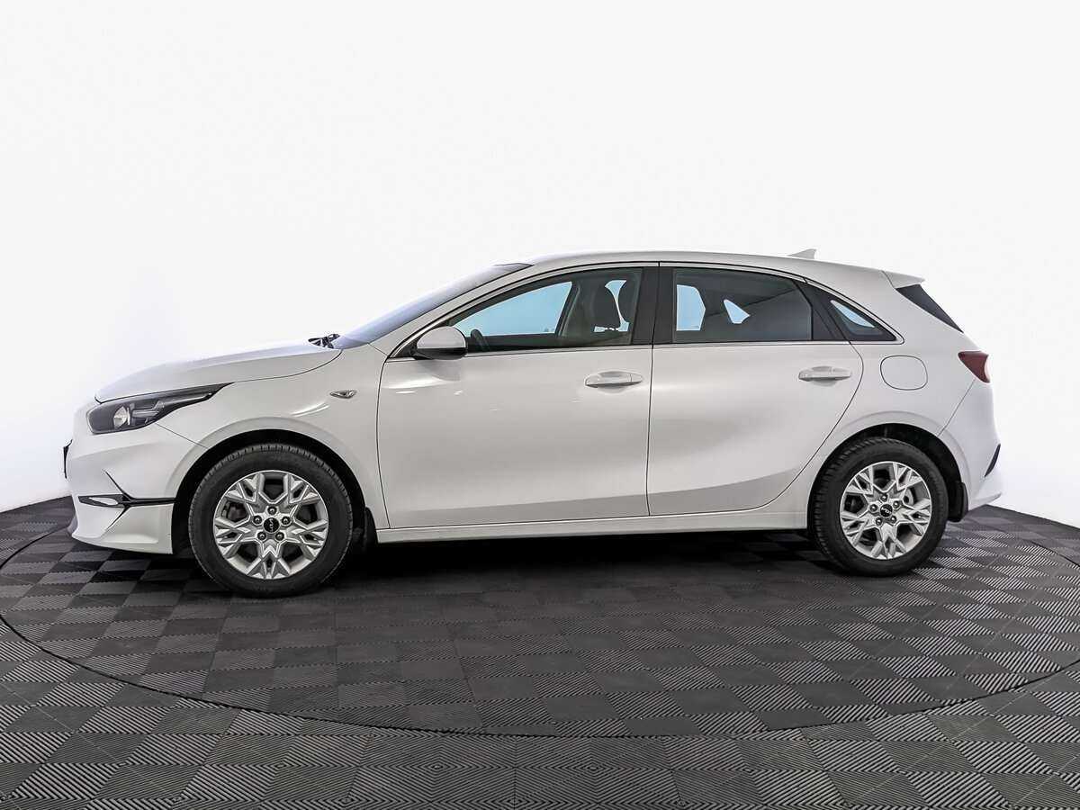 Kia Ceed с пробегом — 2022 год. Фото: #7