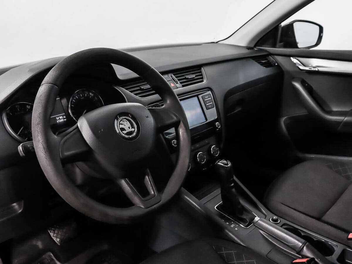 Skoda Octavia с пробегом — 2017 год. Фото: #8