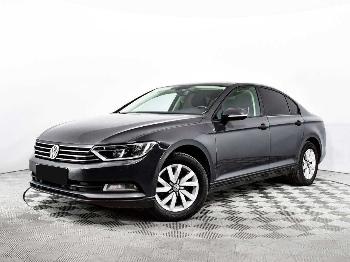 Volkswagen Passat с пробегом — 2017 год. Посмотреть фото