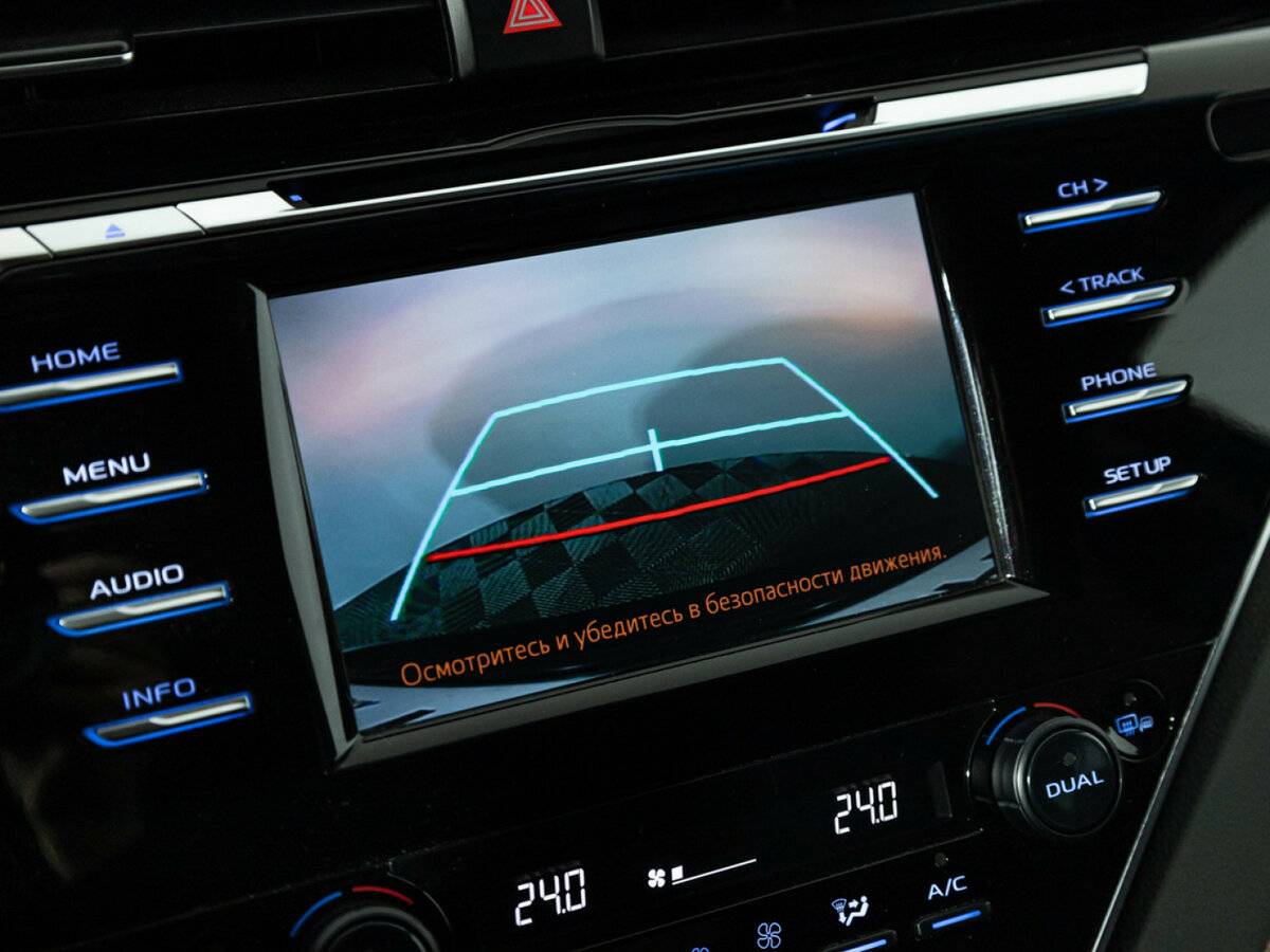 Toyota Camry с пробегом — 2019 год. Фото: #12