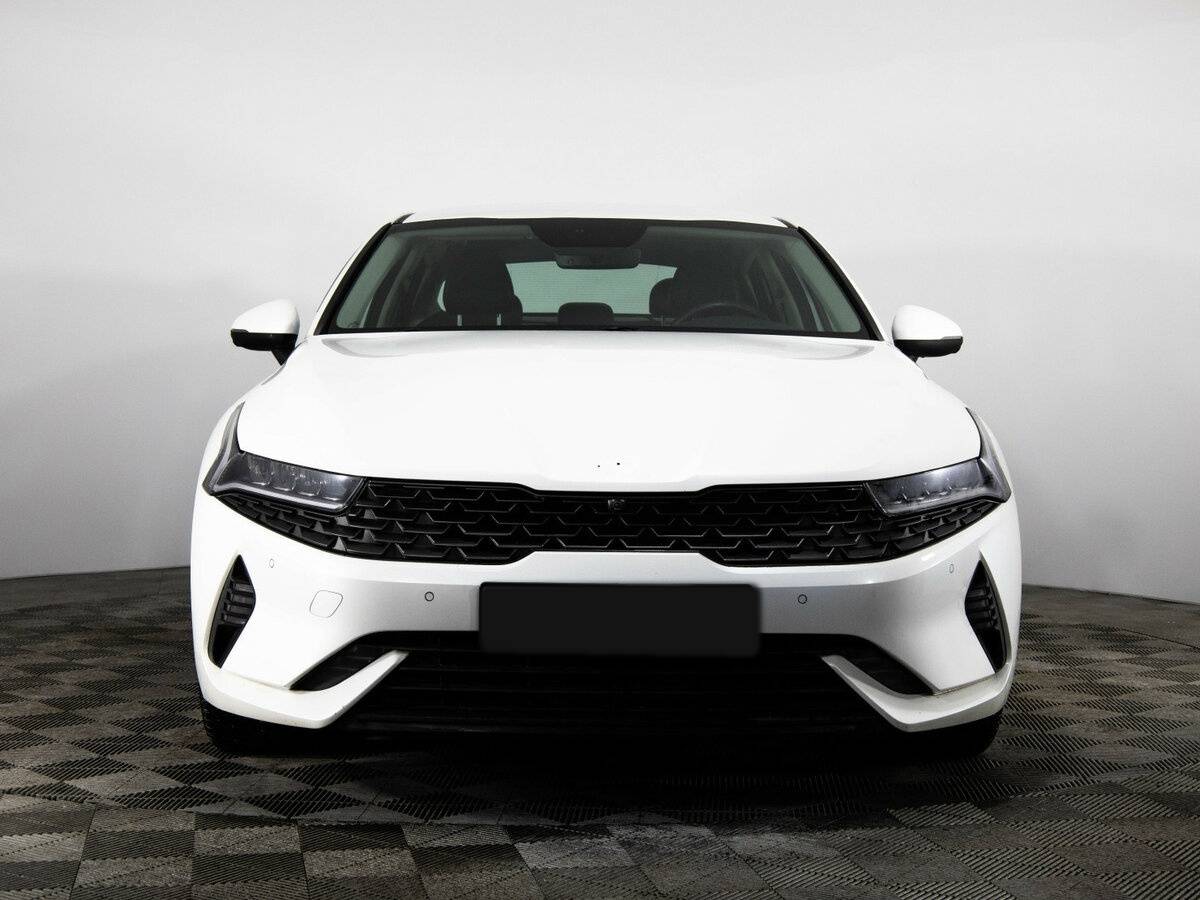 Kia K5 с пробегом — 2022 год. Фото: #1