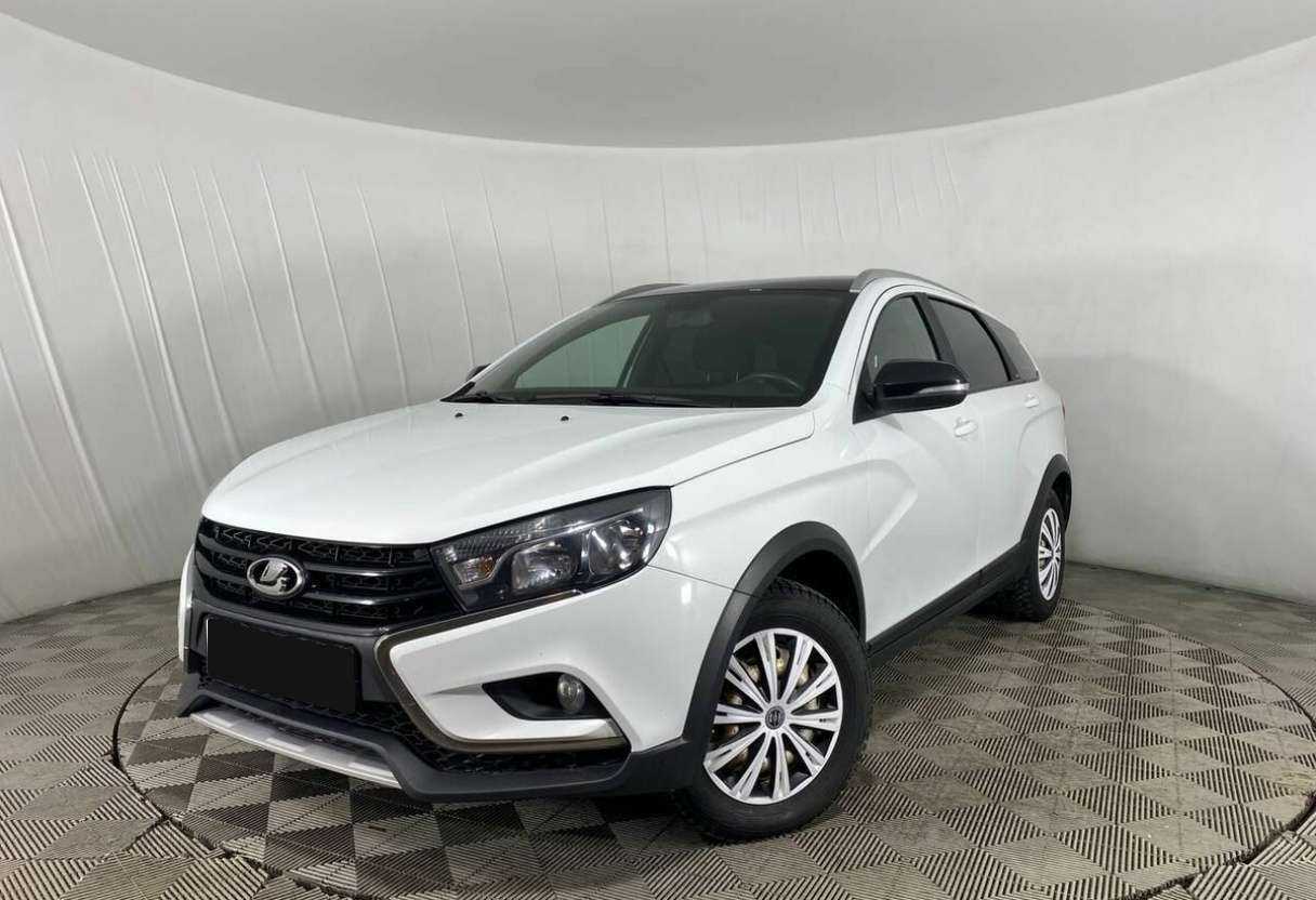 Lada (ВАЗ) Vesta с пробегом — 2020 год. Посмотреть фото