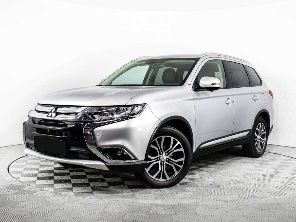 Mitsubishi Outlander с пробегом — 2016 год. Посмотреть фото