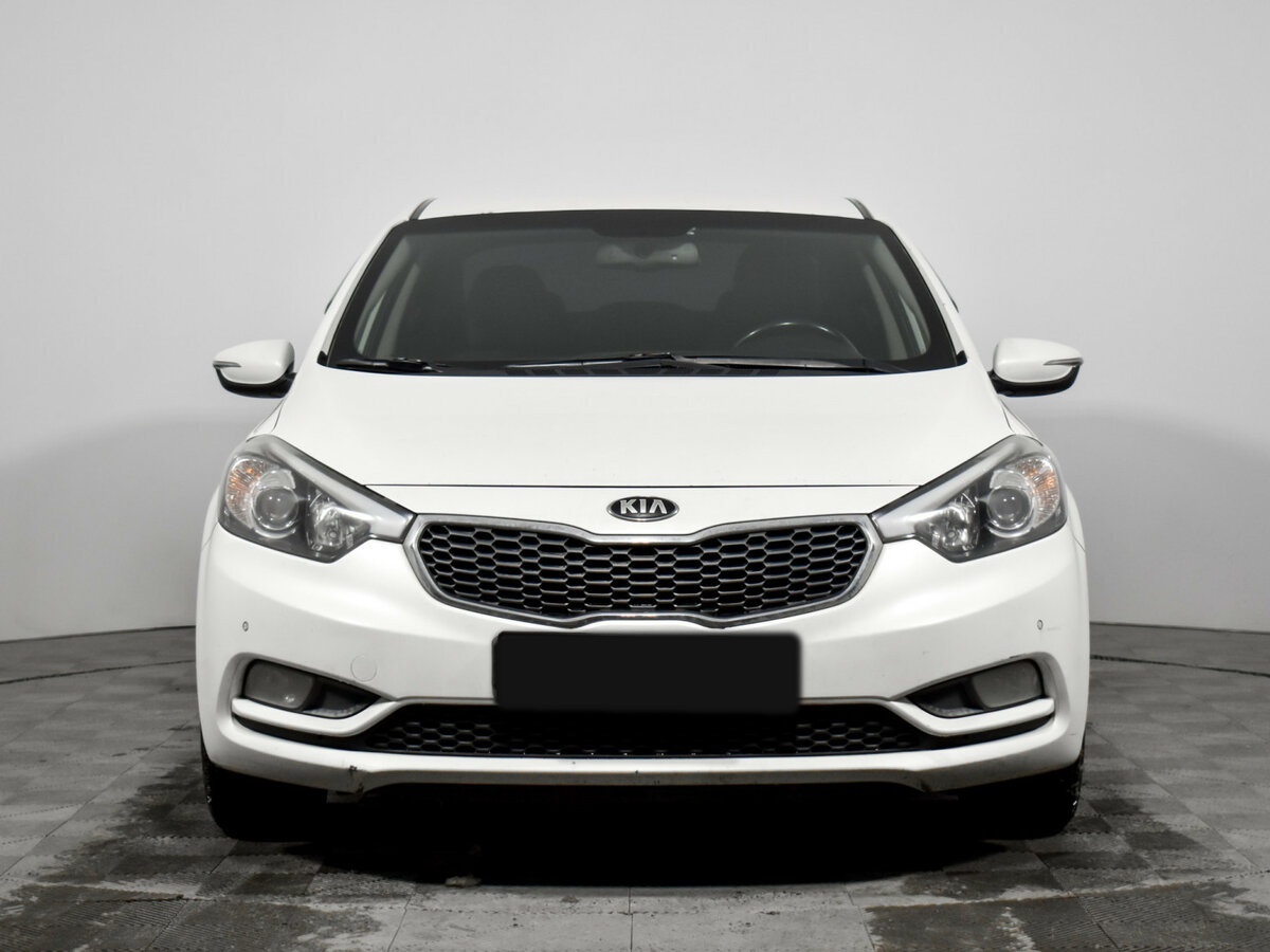 Kia Cerato с пробегом — 2015 год. Фото: #1