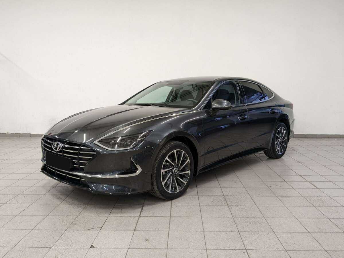 Hyundai Sonata с пробегом — 2022 год. Посмотреть фото