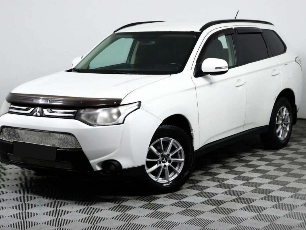 Mitsubishi Outlander с пробегом — 2013 год. Посмотреть фото