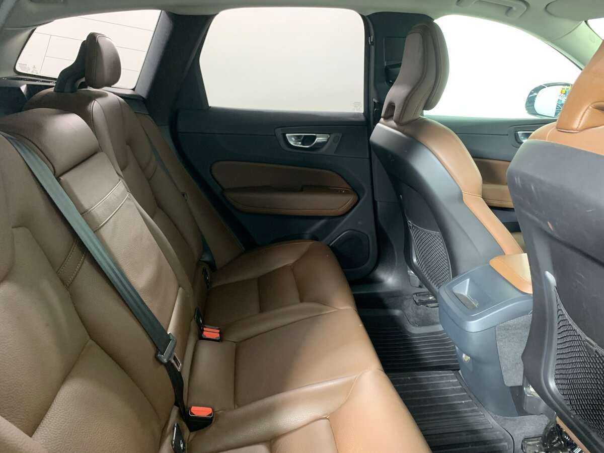 Volvo XC60 с пробегом — 2019 год. Фото: #14