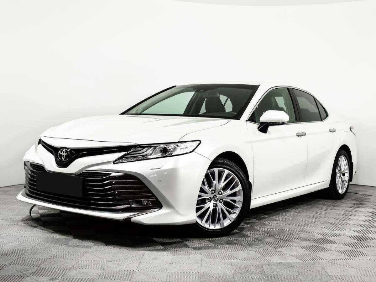 Toyota Camry с пробегом — 2020 год. Фото: #0