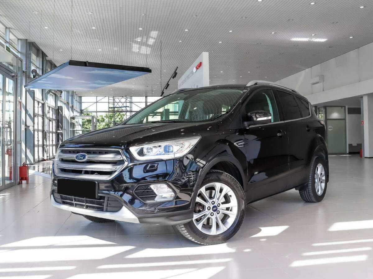 Ford Kuga с пробегом — 2016 год. Посмотреть фото