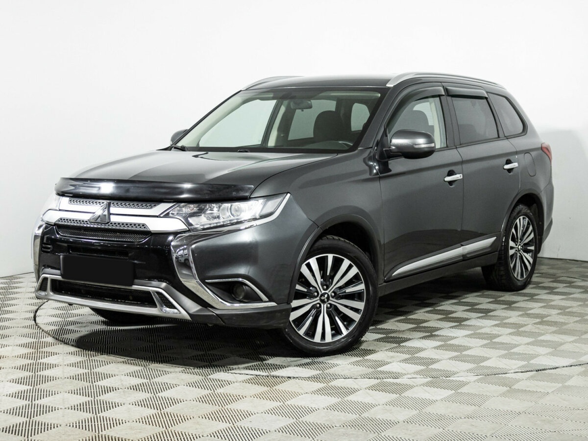 Mitsubishi Outlander с пробегом — 2020 год. Посмотреть фото