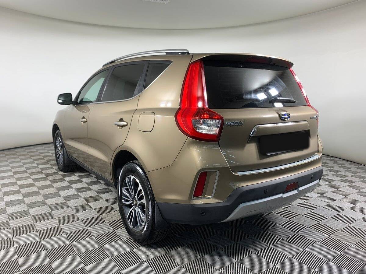 Geely Emgrand X7 с пробегом — 2020 год. Фото: #5