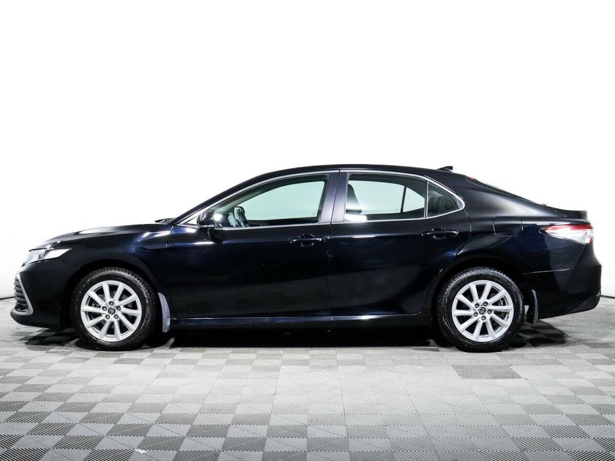 Toyota Camry с пробегом — 2021 год. Фото: #7