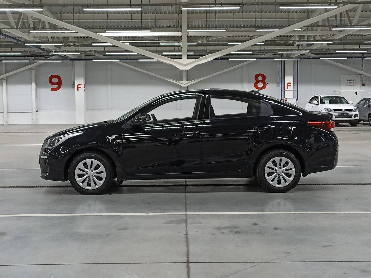 Kia Rio с пробегом — 2019 год. Фото: #7
