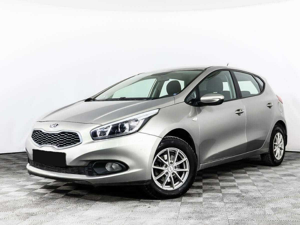 Kia Ceed с пробегом — 2013 год. Фото: #0