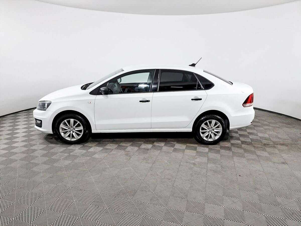 Volkswagen Polo с пробегом — 2019 год. Фото: #7