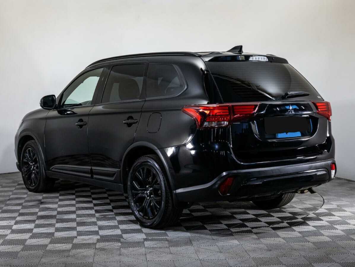 Mitsubishi Outlander с пробегом — 2021 год. Фото: #5