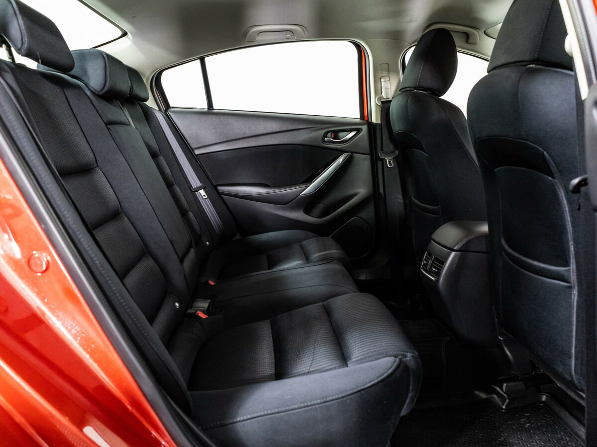 Mazda 6 с пробегом — 2018 год. Фото: #14