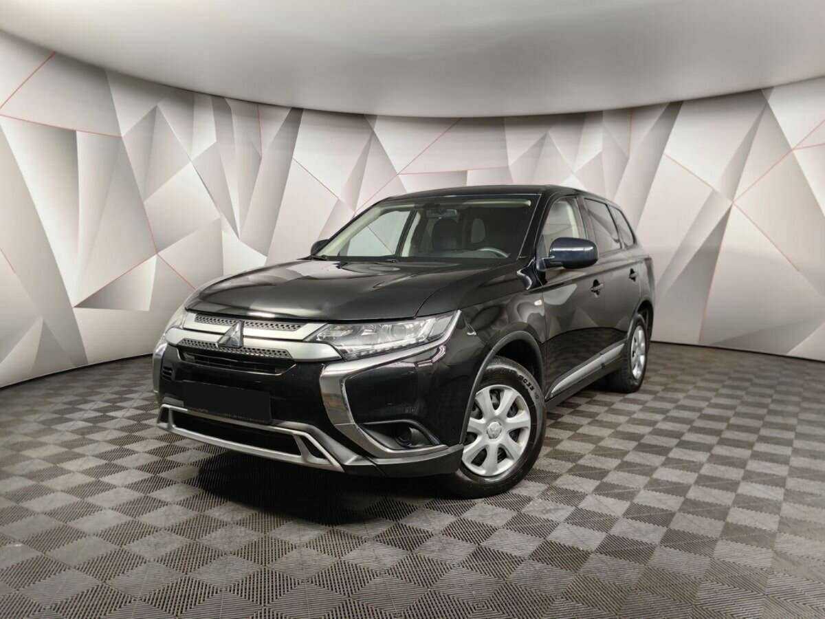 Mitsubishi Outlander с пробегом — 2020 год. Фото: #0