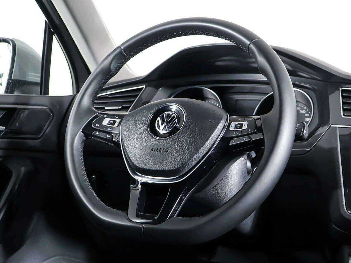 Volkswagen Tiguan с пробегом — 2017 год. Фото: #9