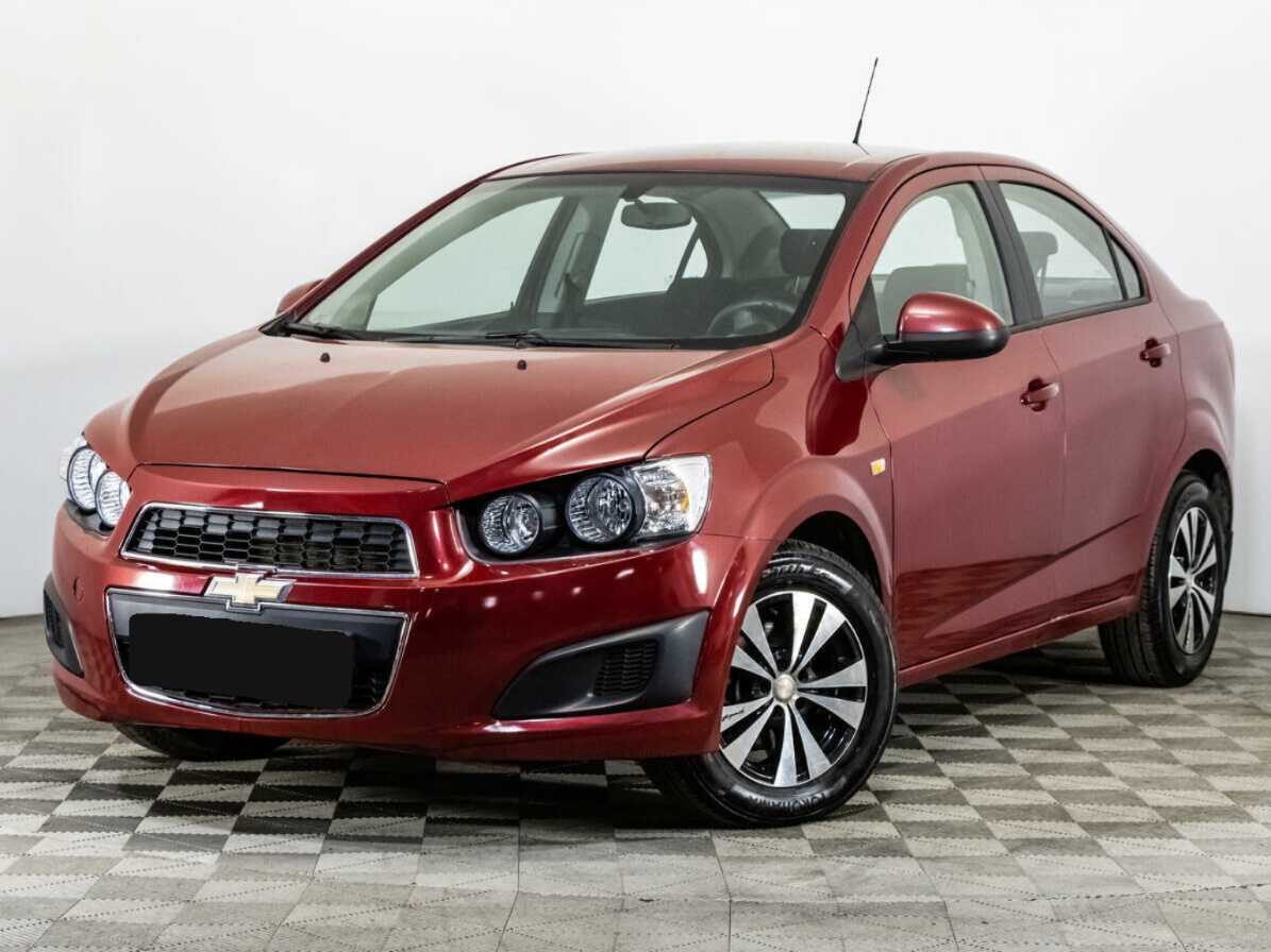 Chevrolet Aveo с пробегом — 2015 год. Посмотреть фото