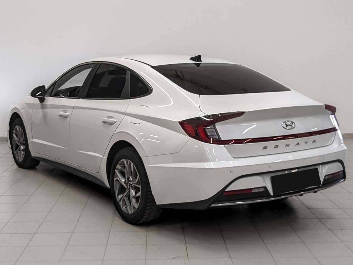 Hyundai Sonata с пробегом — 2020 год. Фото: #6
