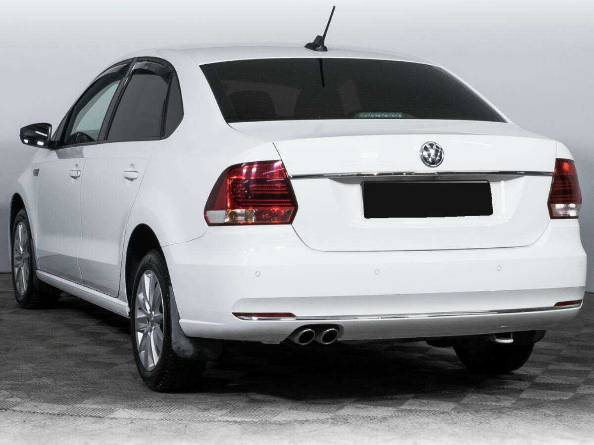 Volkswagen Polo с пробегом — 2018 год. Фото: #5