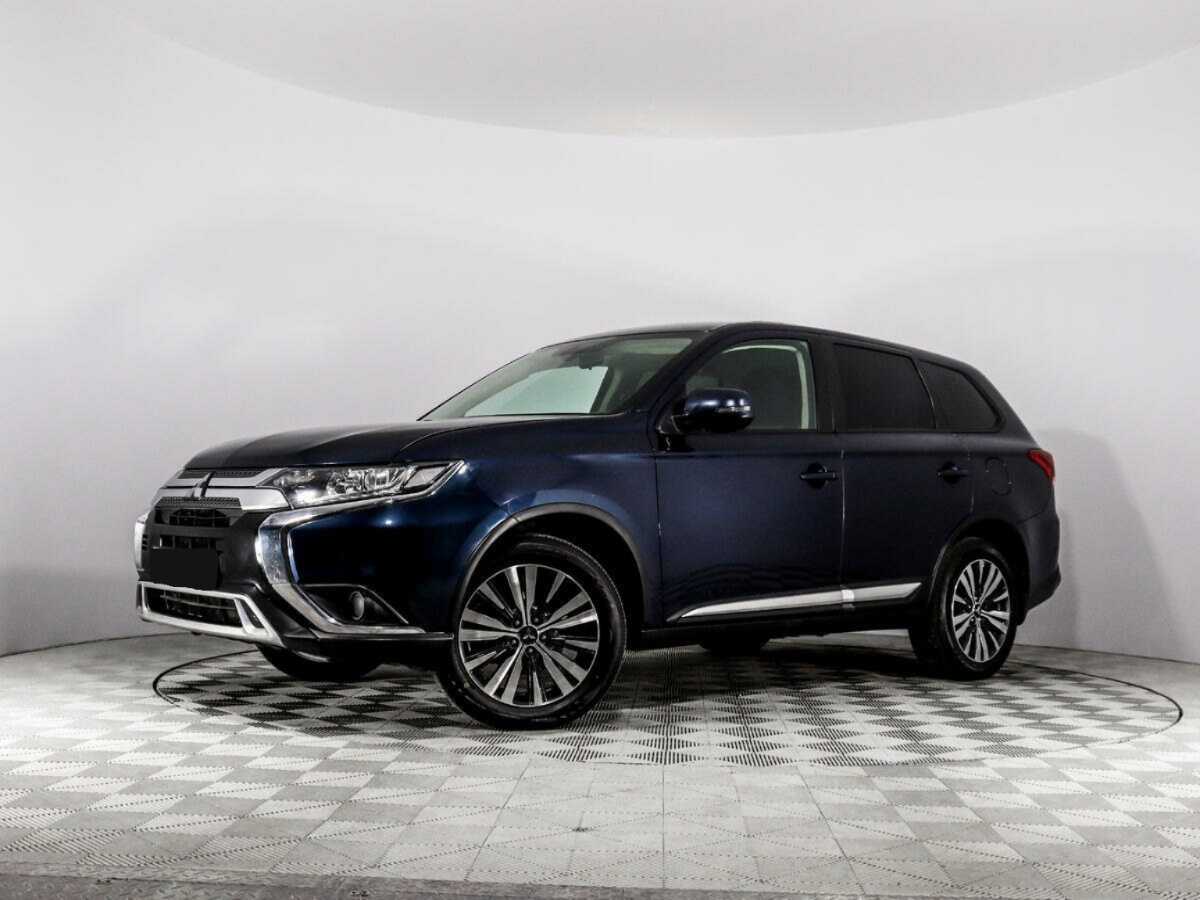 Mitsubishi Outlander с пробегом — 2018 год. Фото: #0