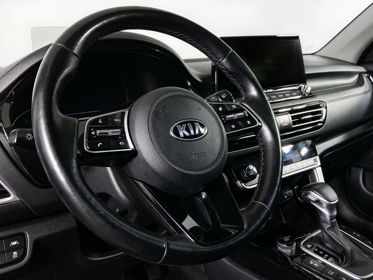 Kia Seltos с пробегом — 2020 год. Фото: #11