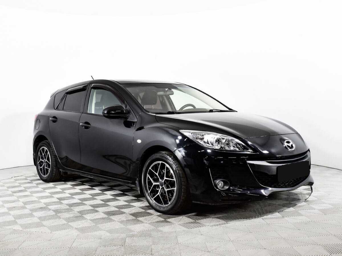 Mazda 3 с пробегом — 2012 год. Фото: #2