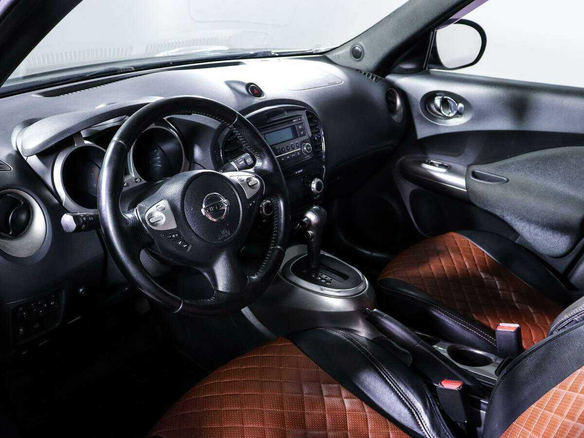 Nissan Juke с пробегом — 2012 год. Фото: #13