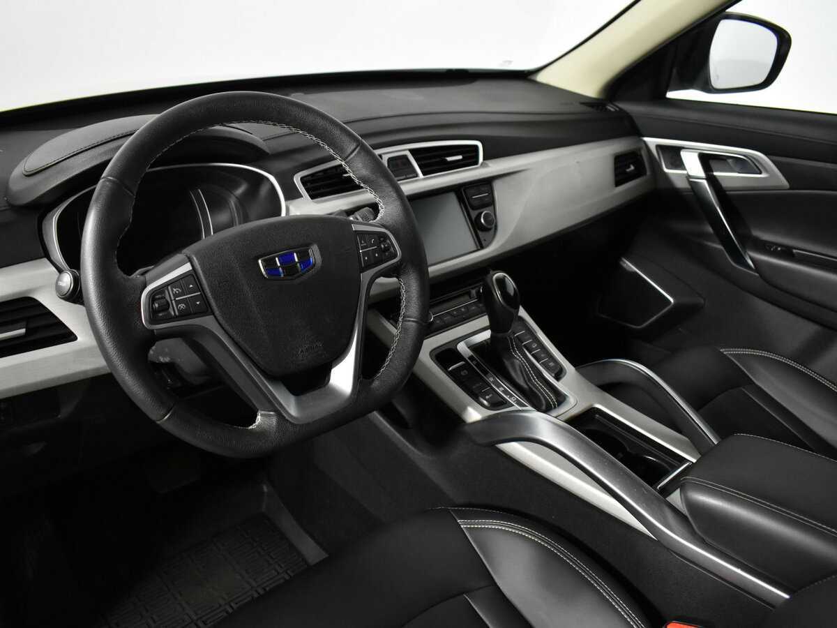 Geely Atlas с пробегом — 2021 год. Фото: #4