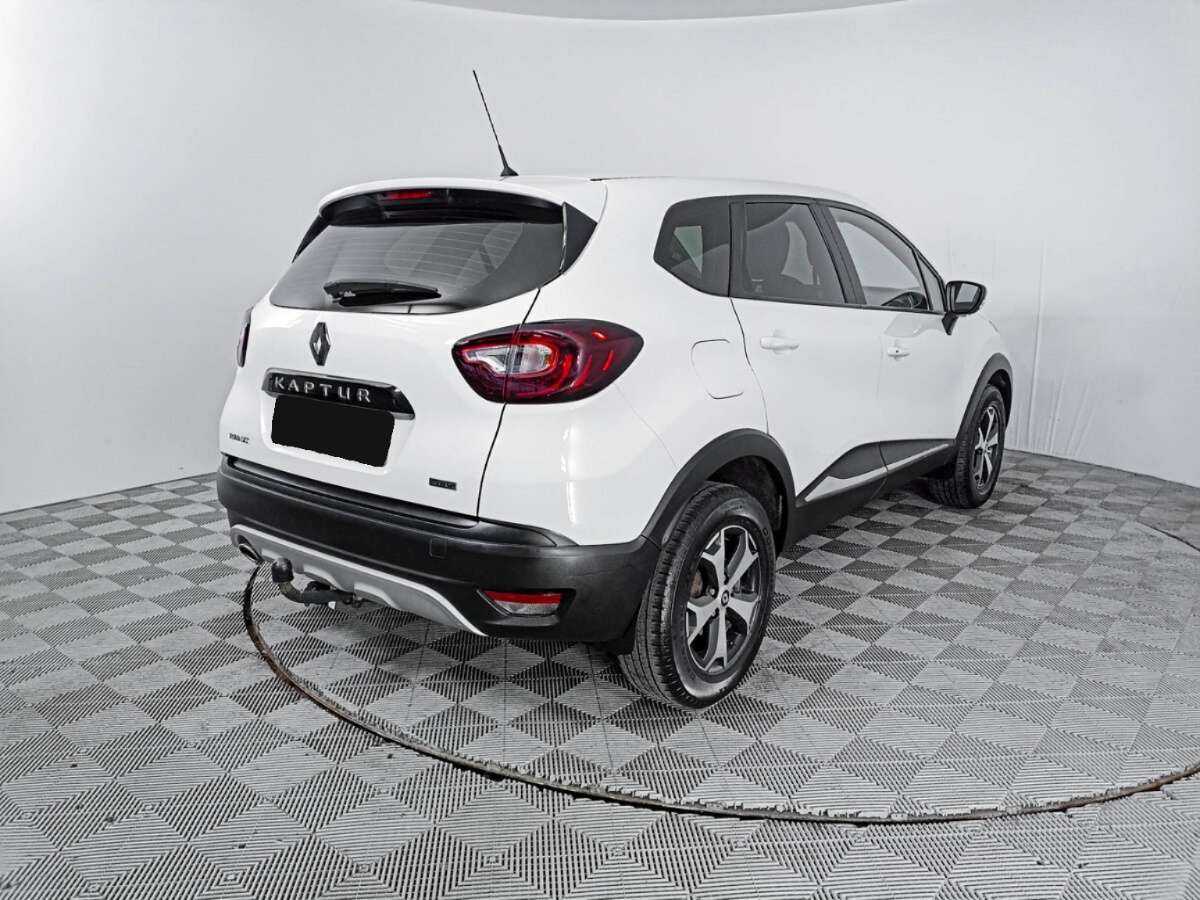 Renault Kaptur с пробегом — 2018 год. Фото: #4