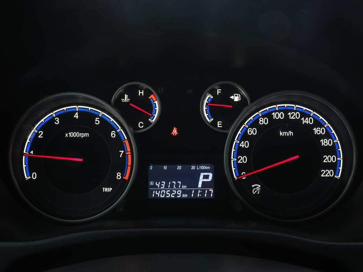 Suzuki SX4 с пробегом — 2014 год. Фото: #10