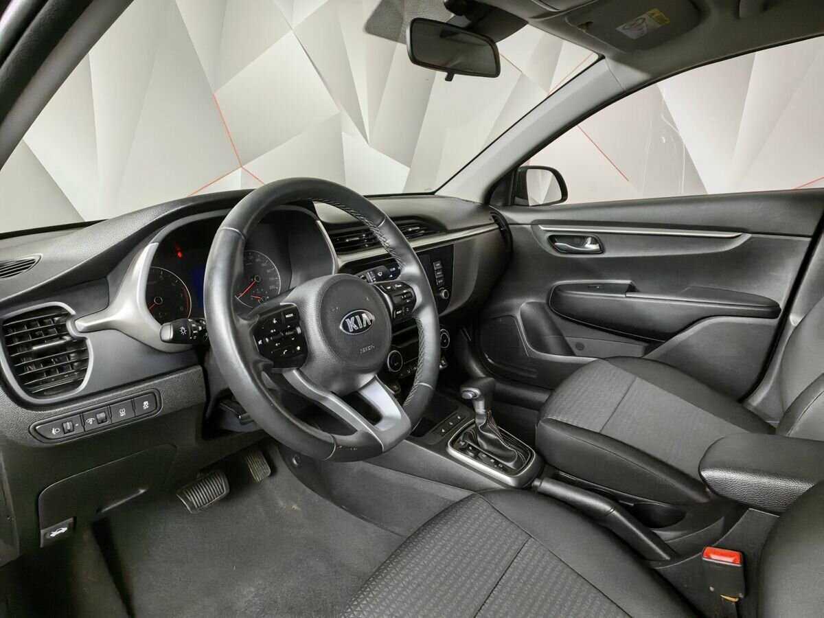 Kia Rio с пробегом — 2021 год. Фото: #13