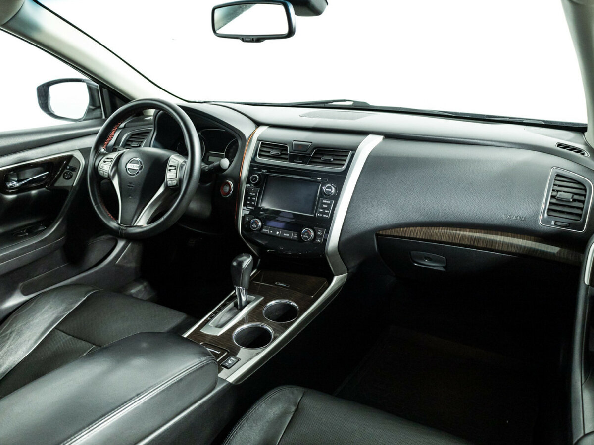 Nissan Teana с пробегом — 2015 год. Фото: #7