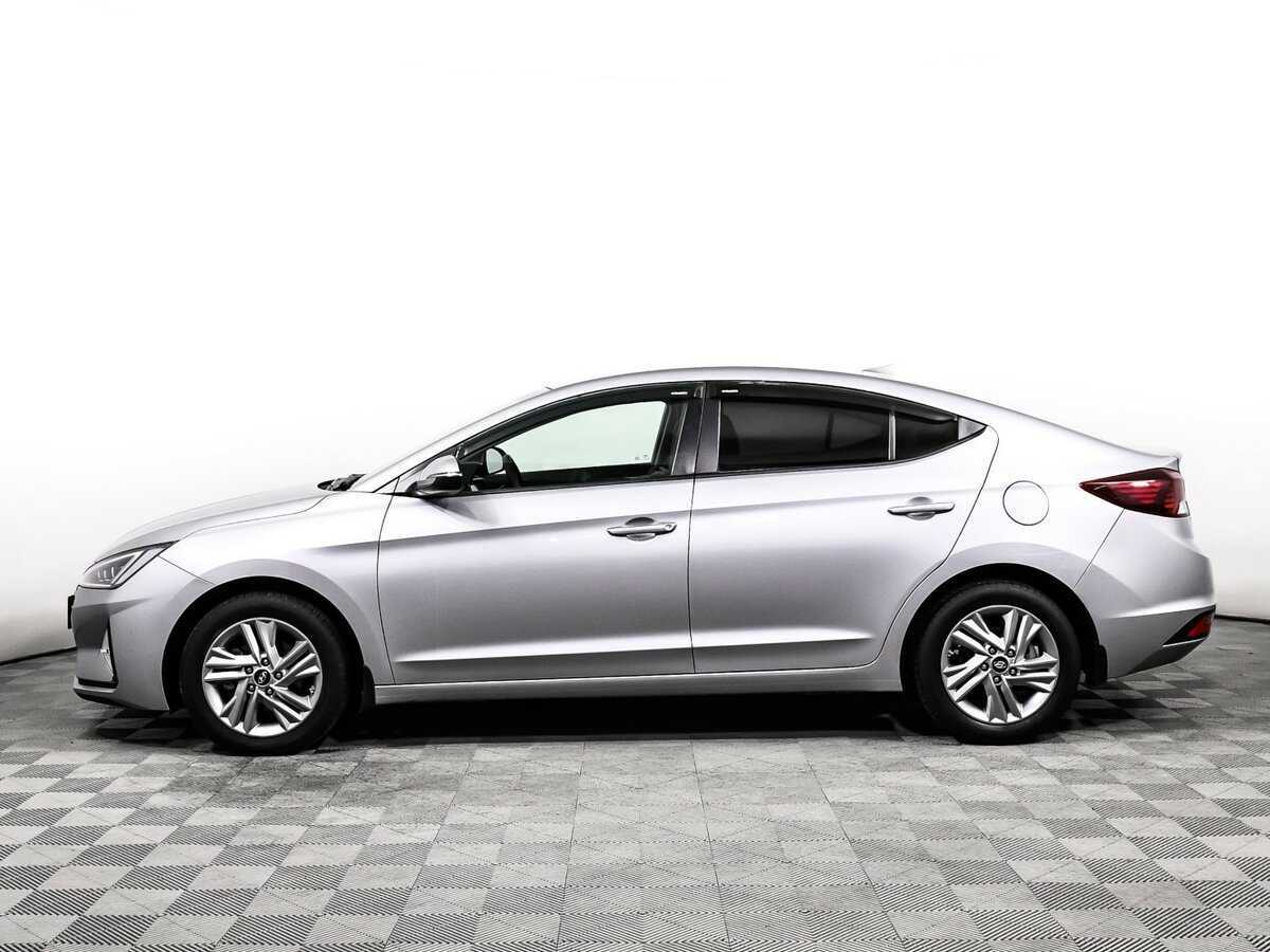 Hyundai Elantra с пробегом — 2020 год. Фото: #7