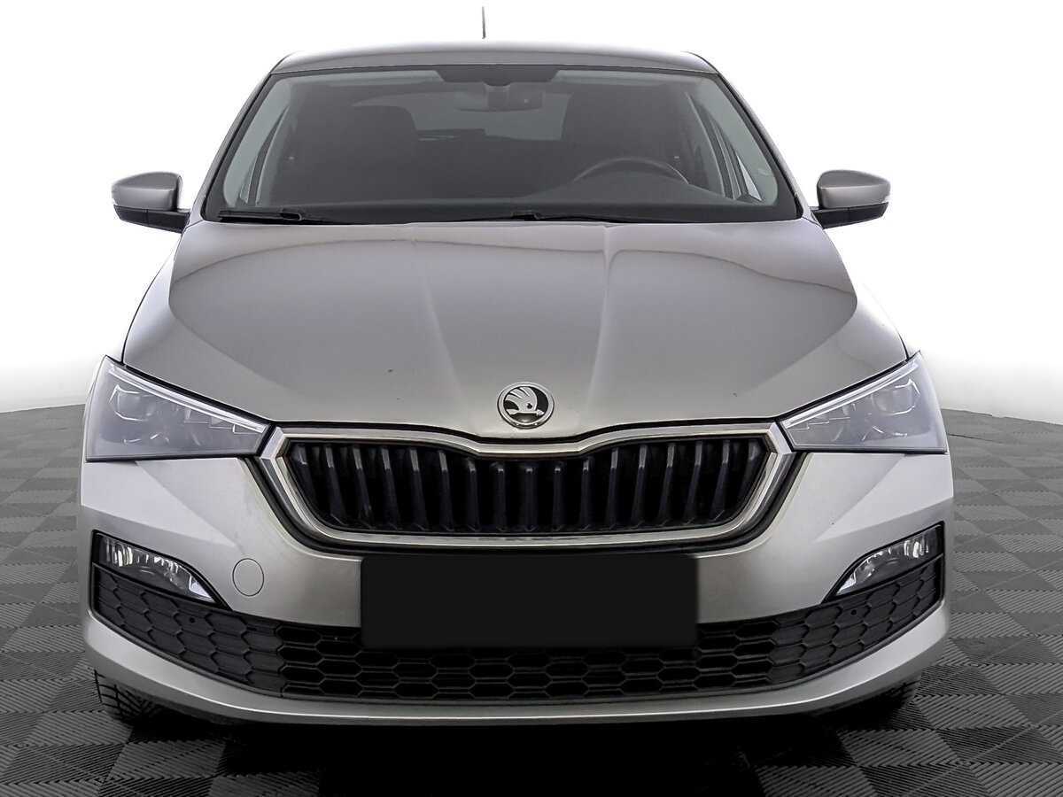 Skoda Rapid с пробегом — 2021 год. Фото: #1