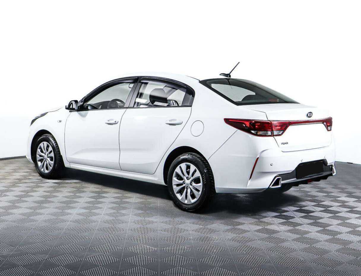 Kia Rio с пробегом — 2020 год. Фото: #6
