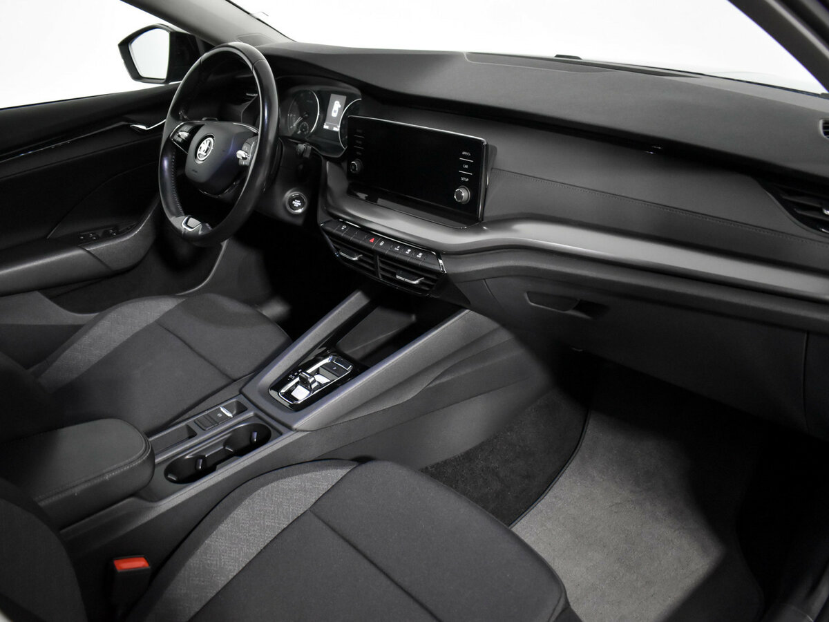 Skoda Octavia с пробегом — 2021 год. Фото: #11