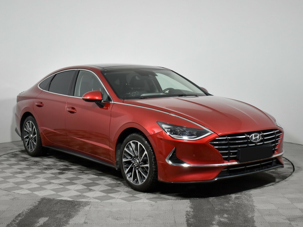 Hyundai Sonata с пробегом — 2020 год. Фото: #2