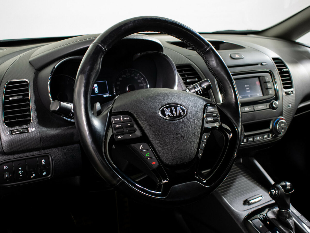 Kia Cerato с пробегом — 2019 год. Фото: #12