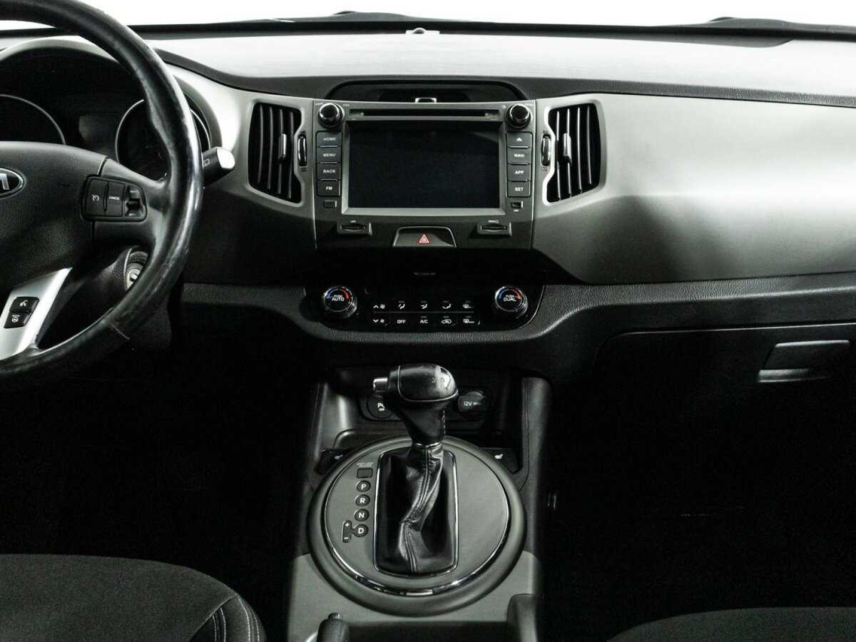 Kia Sportage с пробегом — 2014 год. Фото: #13
